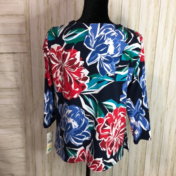 Alfred Dunner women’s size PM floral top - Picture 2 of 9